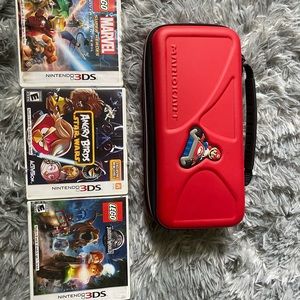 Nintendo 3DS games with case.